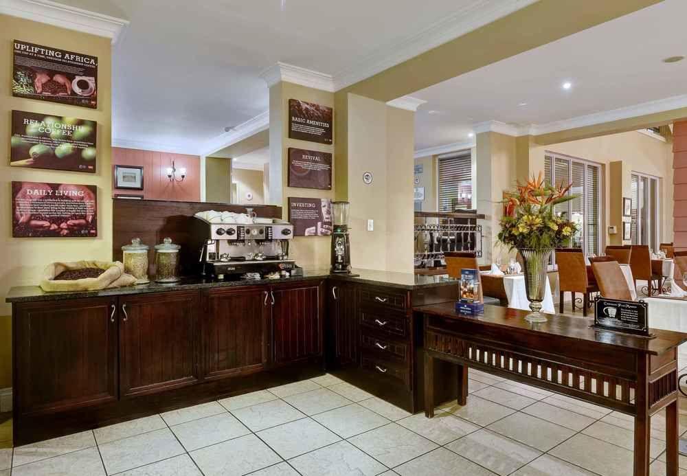 Protea Hotel By Marriott Nelspruit Mbombela Extérieur photo