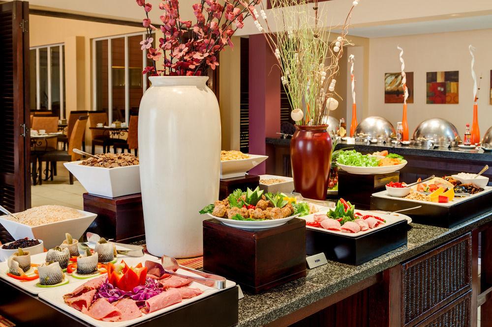 Protea Hotel By Marriott Nelspruit Mbombela Extérieur photo