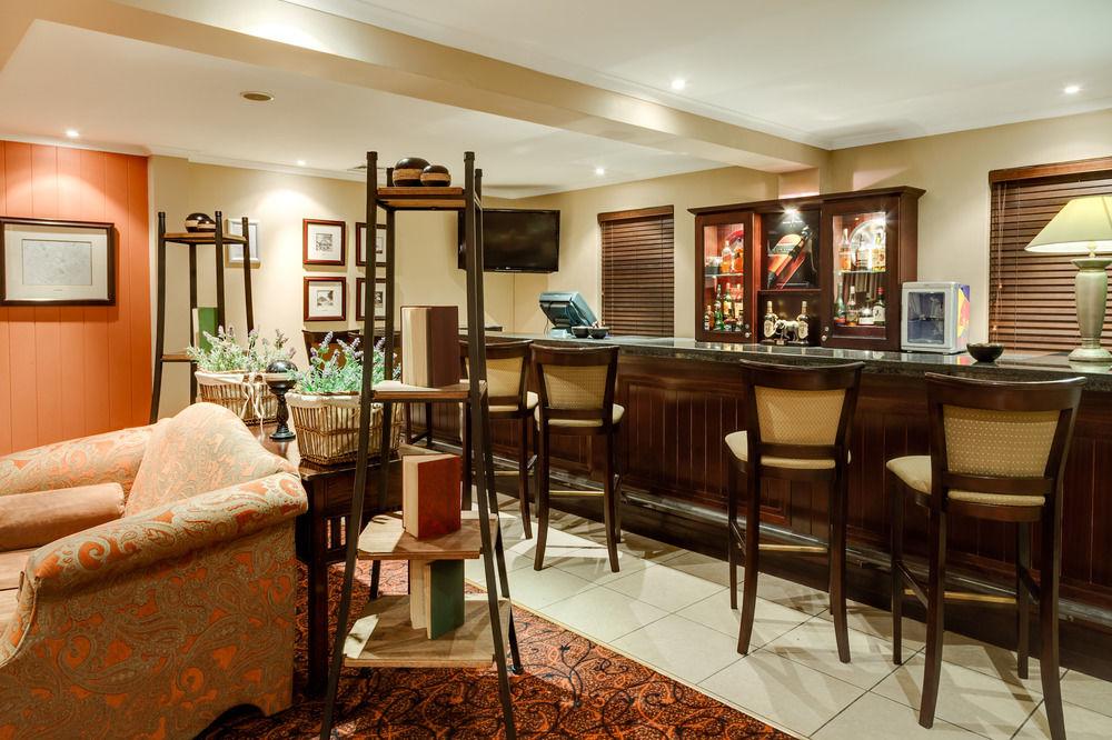 Protea Hotel By Marriott Nelspruit Mbombela Extérieur photo
