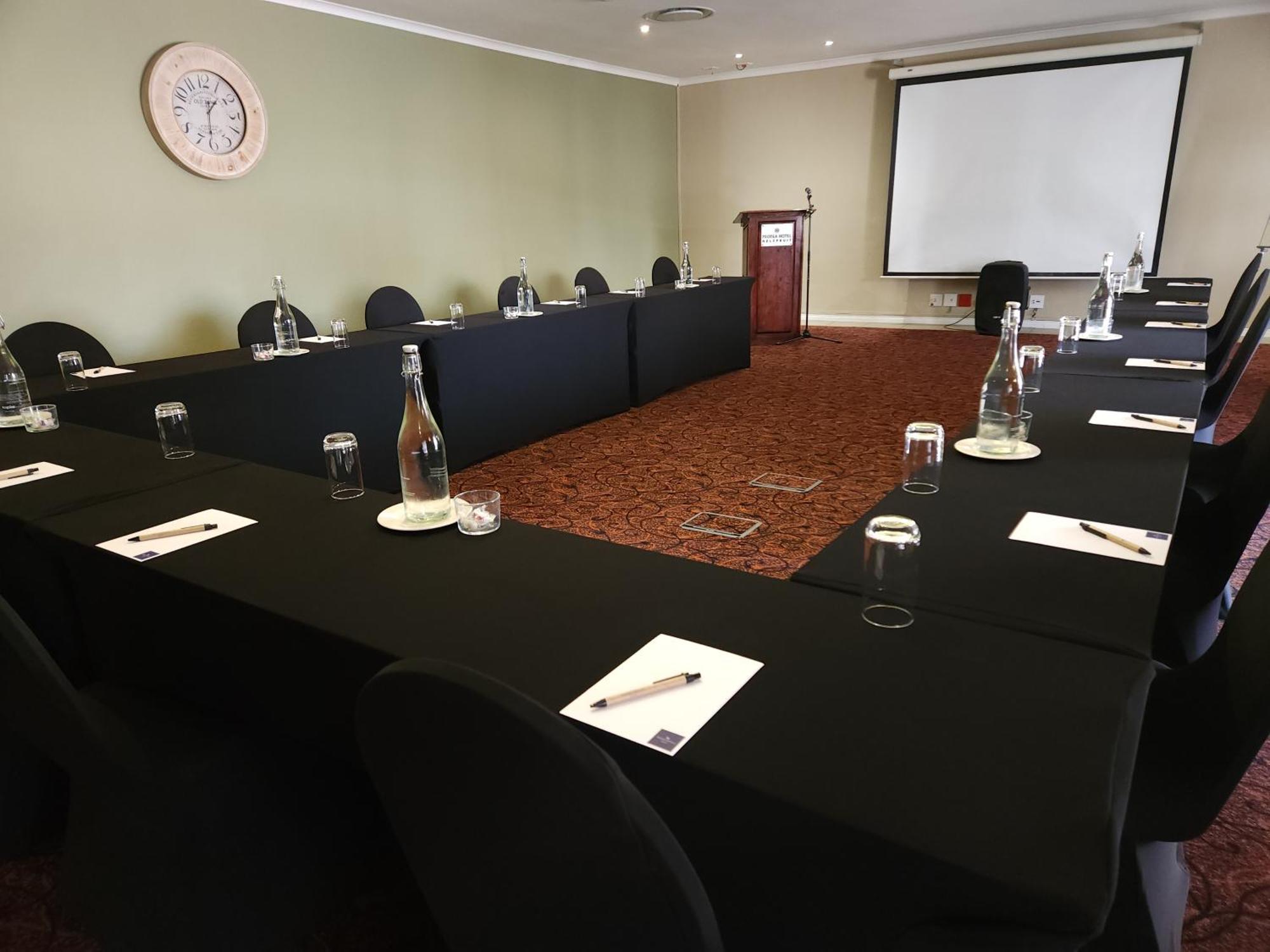 Protea Hotel By Marriott Nelspruit Mbombela Extérieur photo