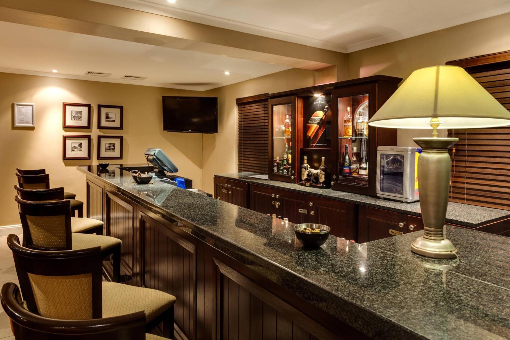 Protea Hotel By Marriott Nelspruit Mbombela Extérieur photo